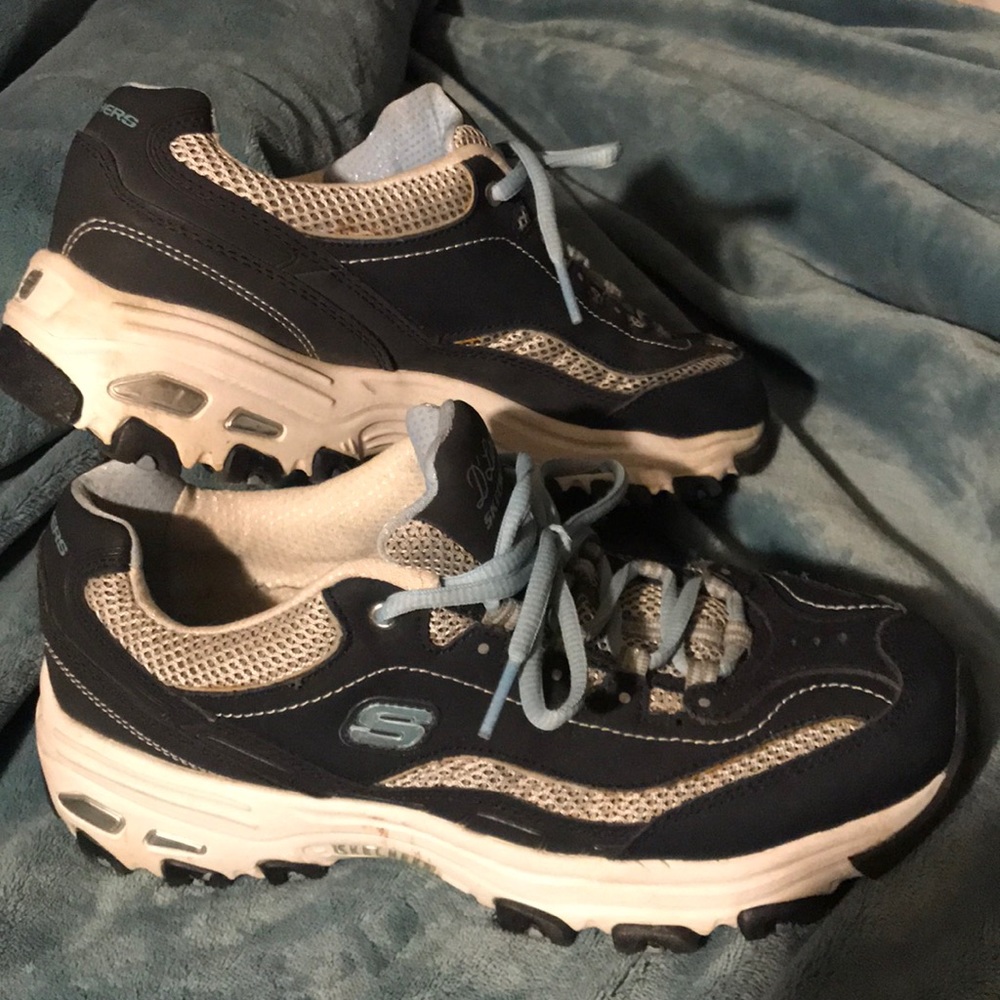 D’lites Skechers